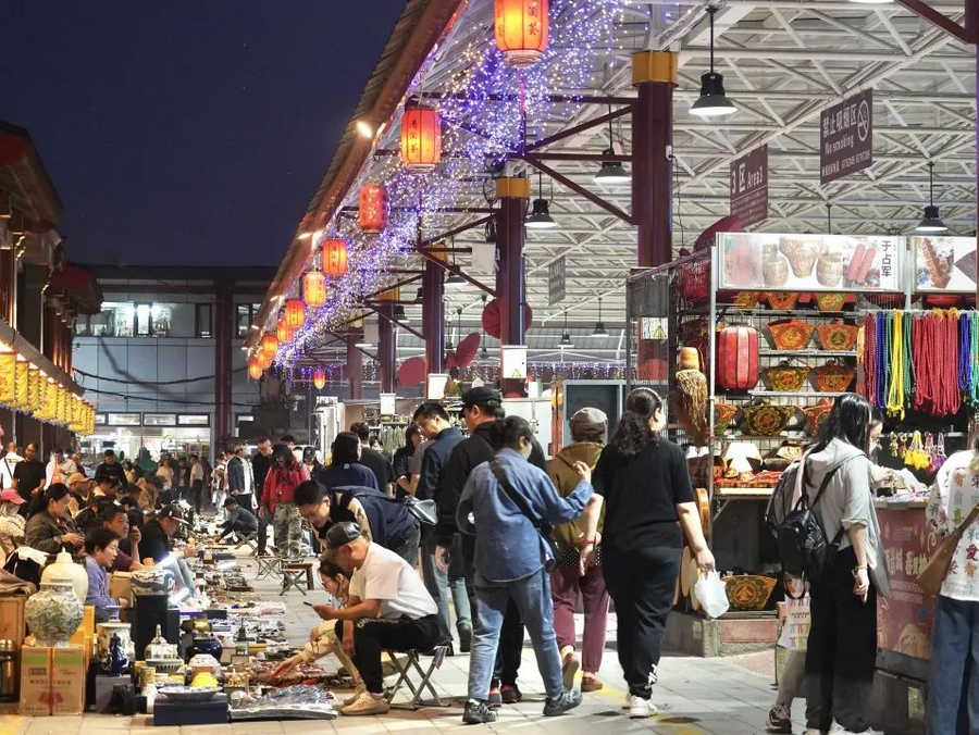 The Beijing Night Market Is Set For a Major Upgrade, With a New Saturday Session Added!