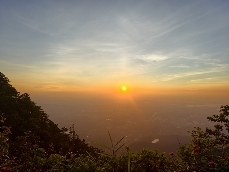 Lushan Mountain, a Pleasant Surprise